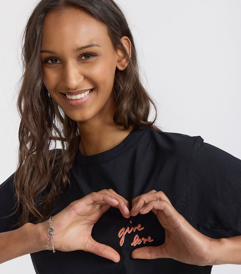 give love ! | agn&egrave;s b.'s Charitable Collection