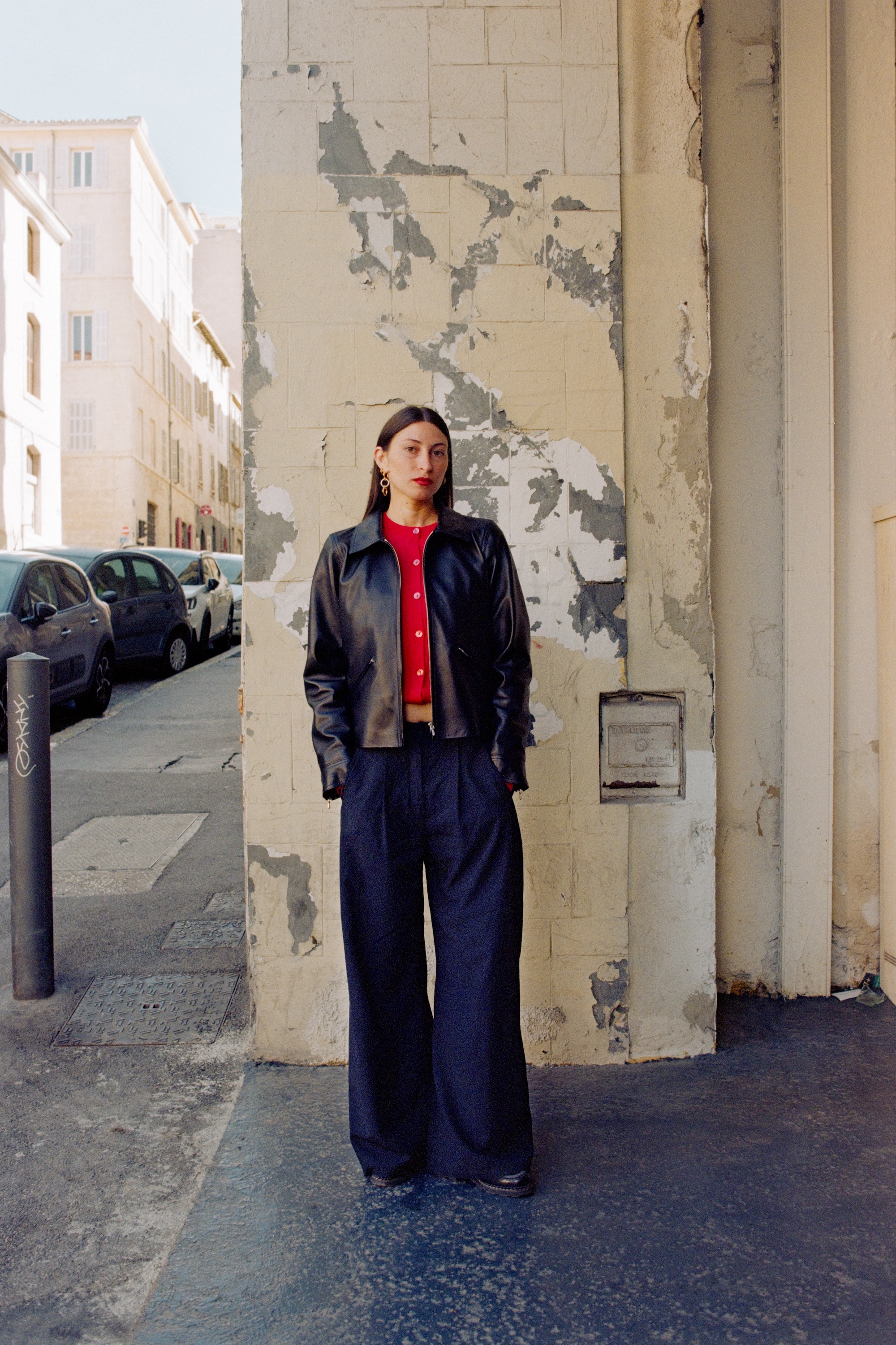 In&egrave;s